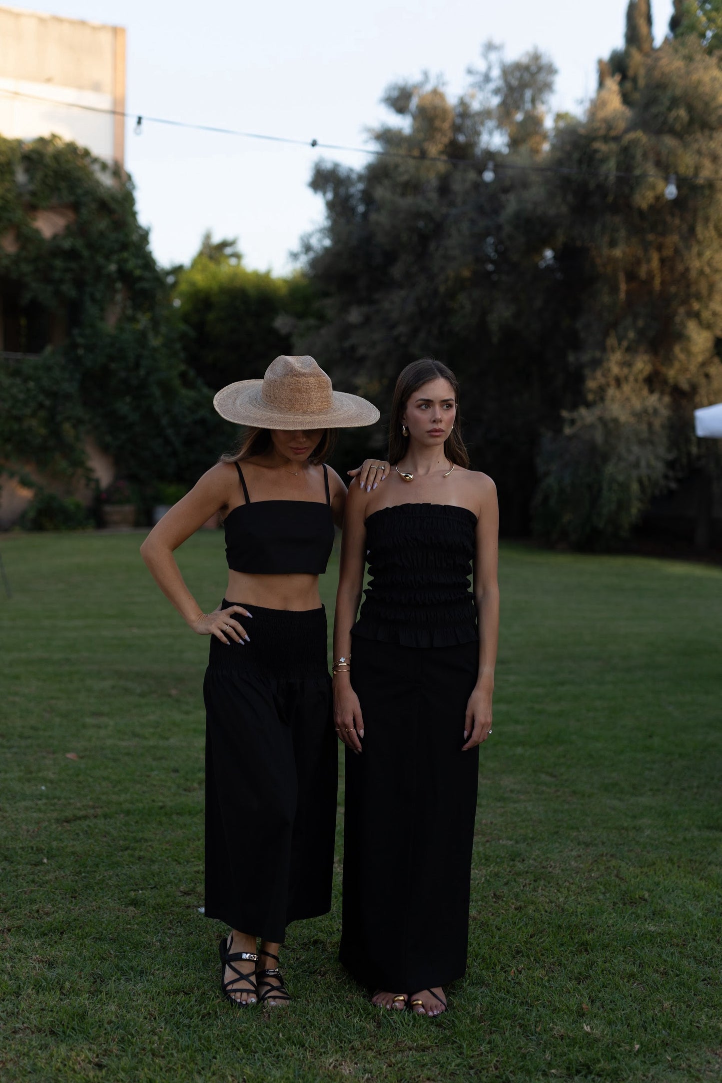 Strapless top