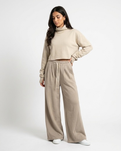 oversized sweatpants éternelle - on model