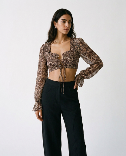 Leopard Print chifon top éternelle - on model