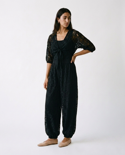 Lace balloon pants éternelle - on model