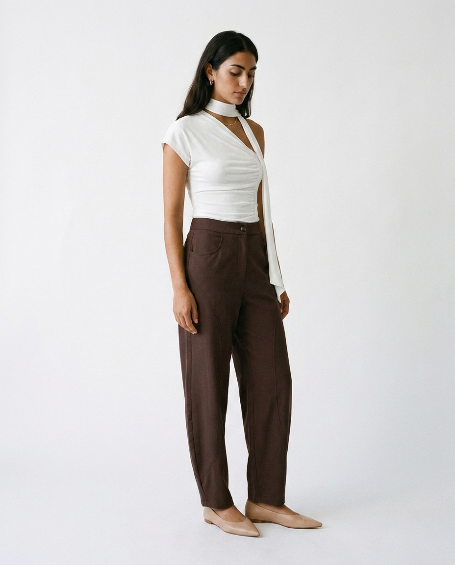 Tailored Barrel pants éternelle - on model