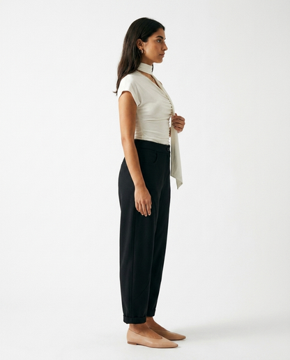 Tailored Barrel pants éternelle - profile